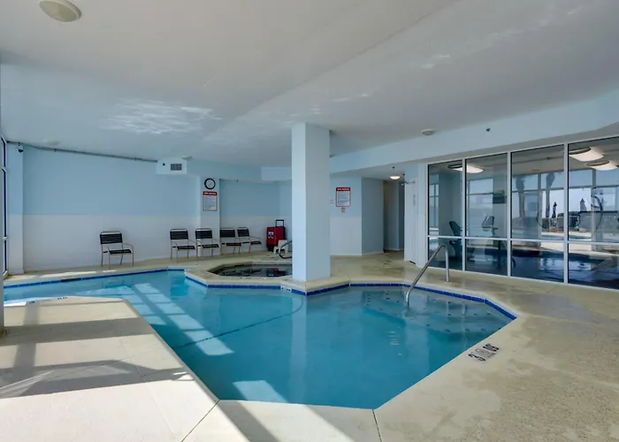 Gulf Shores Condo W/ Balcony: 2 Mi To Fort Morgan!